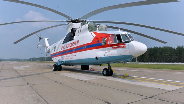 Вертолет Ми-26 белорусского МЧС - Sputnik Грузия