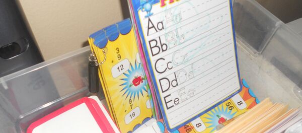 Школьные принадлежности - Sputnik Грузия