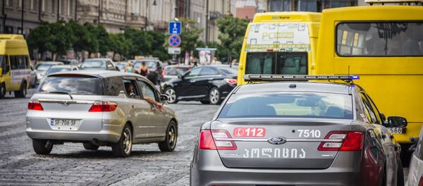 Машины на дорогах столицы Грузии - Sputnik Грузия