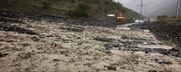 მეწყერი სვანეთის გზაზე მეწყერი სვანეთის გზაზე - Sputnik საქართველო