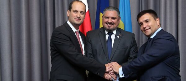 Главы МИД Грузии, Украины и Молдовы Михаил Джанелидзе, Павел Климкин и Андрей Галбур - Sputnik Грузия
