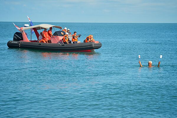 Грузинский инженер-строитель 57-летний Беглар Элбакидзе устанавливает мировой рекорд - Sputnik Грузия