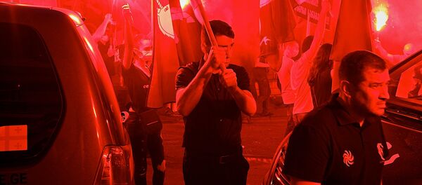 „ქართული მარშის“ მონაწილეები თბილისში „ქართული მარშის“ მონაწილეები თბილისში - Sputnik საქართველო