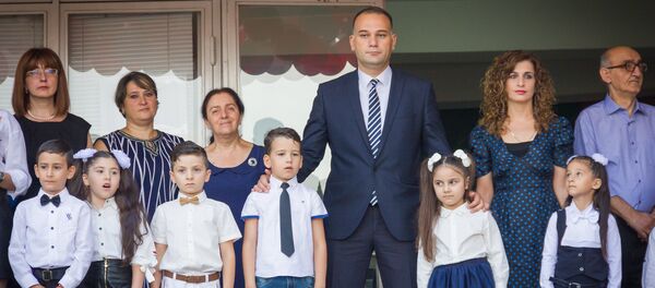 Начало учебного года в тбилисской 98-й общеобразовательной школе - Sputnik Грузия