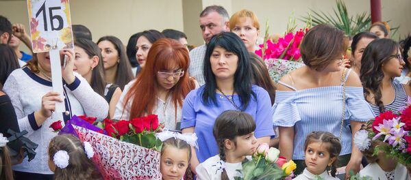 Начало учебного года в тбилисской 98-й общеобразовательной школе - Sputnik Грузия