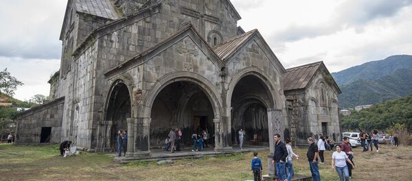 Храм Святой Богородицы в Ахтале, Лорийская область Армении - Sputnik Грузия