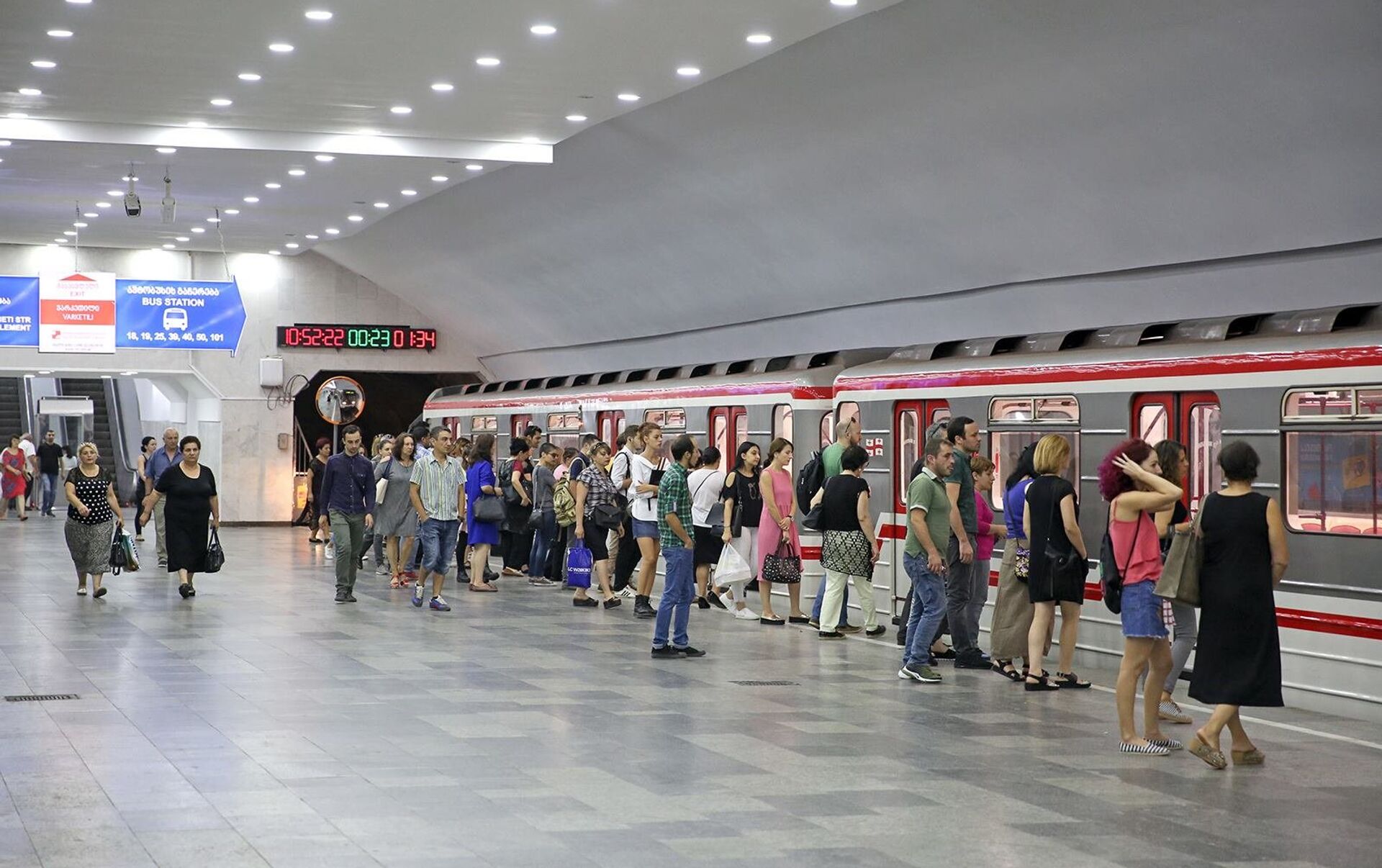 станции метро в тбилиси