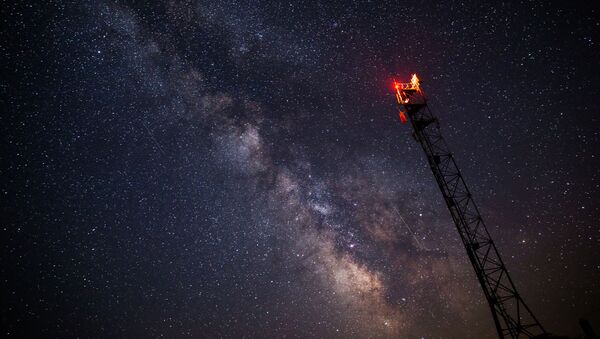 Звездное небо, наблюдаемое в Краснодарском крае во время метеорного потока Персеиды - Sputnik Грузия