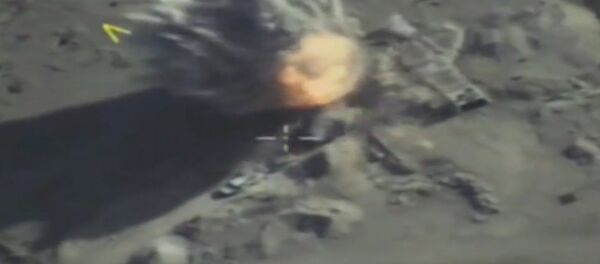 Кадры удара ВКС России по боевикам ан-Нусры в Идлибе Кадры удара ВКС России по боевикам ан-Нусры в Идлибе - Sputnik Грузия