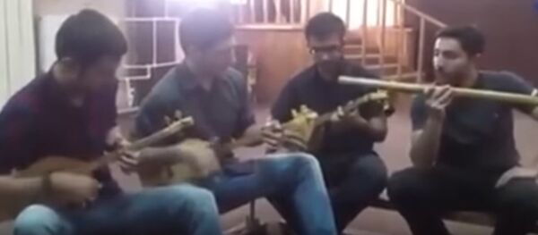 Гимн Грузии, исполненный на фандури - Sputnik Грузия