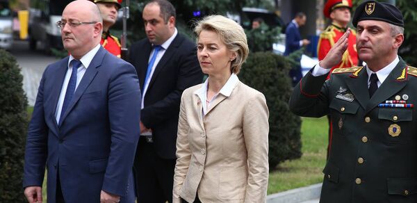 Леван Изория и Урсула фон дер Ляйен - Sputnik Грузия