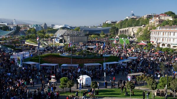 Площадь Европы и парк Рике в дни празднования Тбилисоба - Sputnik Грузия