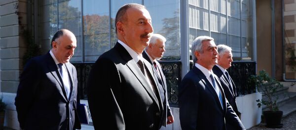 Встреча президентов Армении и Азербайджана Сержа Саргсяна и Ильхама Алиева в Женеве - Sputnik Грузия