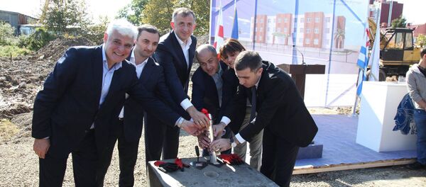 В Батуми заложили основу строительства общежития Батумского государственного университета имени Шота Руставели - Sputnik Грузия