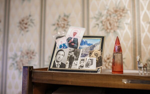 Фото родных, иконки и виды Духобории - таков мир Любови Игнатьевны - Sputnik Грузия