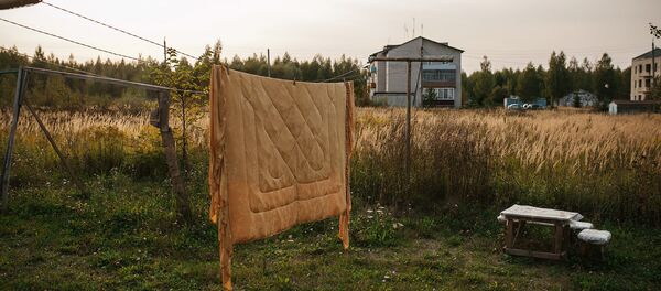 На вопрос, какой ориентир дать таксисту, отвечают:  - Скажите, что к духоборским многоэтажкам. Их все таксист знают. Там выйдете, спросите Любовь Игнатьевну - Sputnik Грузия