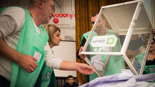 Подсчет голосов на выборах в местные органы власти - Sputnik Грузия
