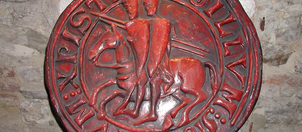 ტამპლიერების ბეჭდის რეპროდუქცია პრაღაში გამართულ გამოფენაზე ტამპლიერების ბეჭდის რეპროდუქცია პრაღაში გამართულ გამოფენაზე - Sputnik საქართველო