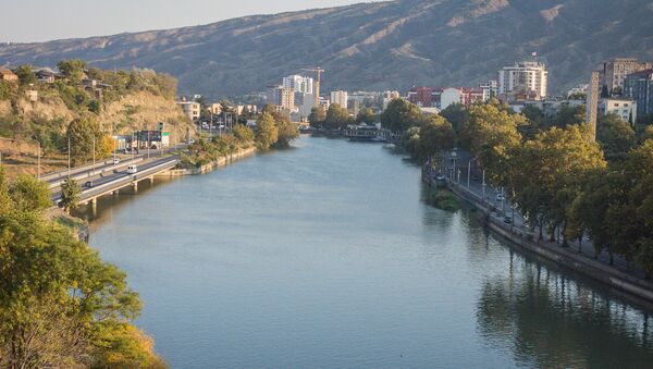 Река Кура и набережная Тбилиси - вид на район Ортачала - Sputnik Грузия