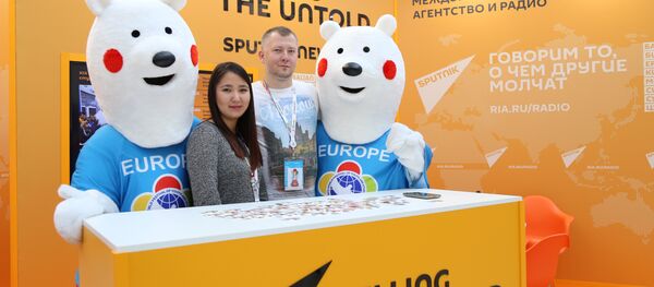 Стенд Sputnik на Всемирном фестивале молодежи и студентов в Сочи - Sputnik Грузия