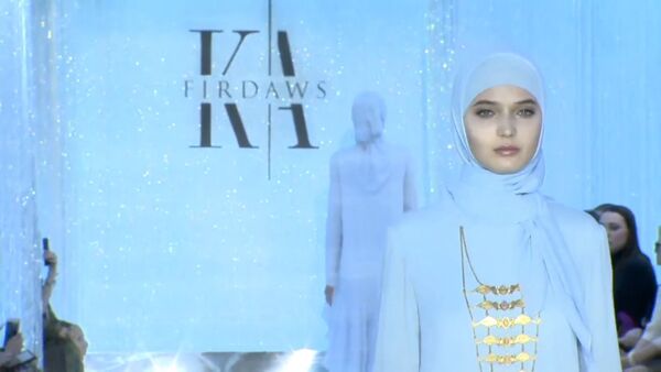 Дочь Кадырова представила новую модную коллекцию для мусульманок - Sputnik Грузия