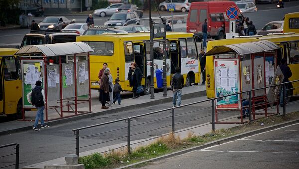 Автобусная остановка на Вокзальной площади - Sputnik Грузия