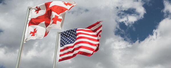 აშშ-სა და საქართველოს დროშები - Sputnik საქართველო