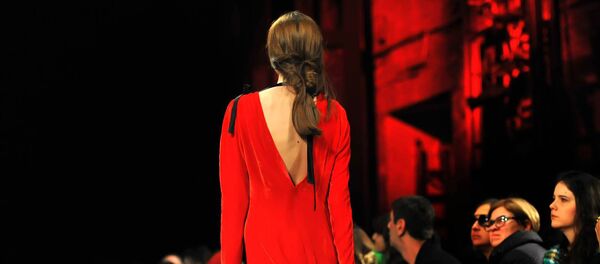 Показ коллекции дизайнера Vaska в рамках недели моды Mercedes-Benz Fashion Week Tbilisi - Sputnik Грузия