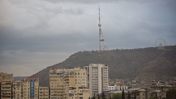 Тбилиси - вид на город и телевышку - Sputnik Грузия