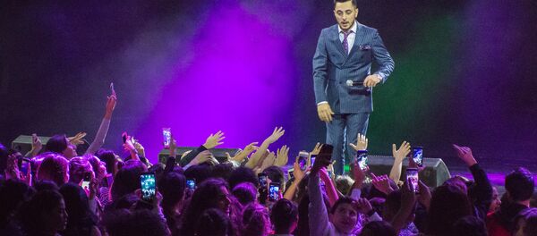 Звезды эстрады и танцевальные ансамбли из Армении выступили на концерте Stars of Armenia в столице Грузии - Sputnik Грузия