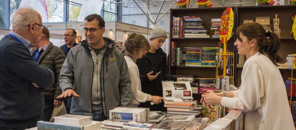 წიგნის ბაზრობა წიგნის ბაზრობა - Sputnik საქართველო