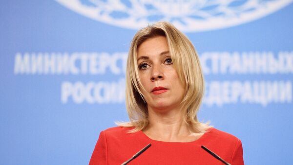 Официальный представитель министерства иностранных дел России Мария Захарова во время брифинга в Москве - Sputnik Грузия
