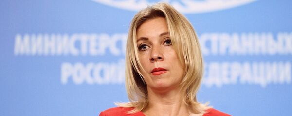 Официальный представитель министерства иностранных дел России Мария Захарова во время брифинга в Москве - Sputnik Грузия