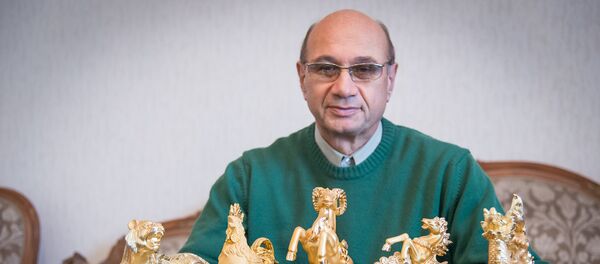 Астролог Михаил Цагарели - Sputnik Грузия