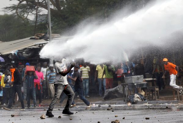 Столкновения митингующих представителей оппозиции с полицией произошли в Найроби, Кения - Sputnik Грузия