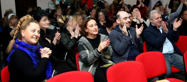 მუსიკალური თერაპიის კურსი სასჯელაღსრულებისა და პრობაციის სამინისტროს №5 პენიტენციურ დაწესებულებაში მუსიკალური თერაპიის კურსი სასჯელაღსრულებისა და პრობაციის სამინისტროს №5 პენიტენციურ დაწესებულებაში - Sputnik საქართველო