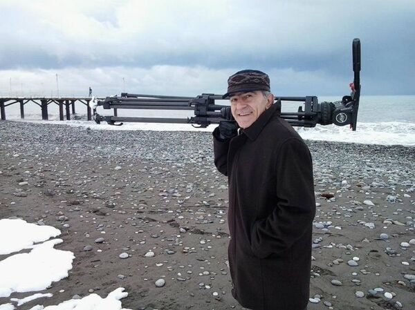 ბავშვობაში თორმეტჯერ ნანახი ფილმი, სესილიას მოულოდნელი დუბლი და ნოვატორი რეჟისორი ბავშვობაში თორმეტჯერ ნანახი ფილმი, სესილიას მოულოდნელი დუბლი და ნოვატორი რეჟისორი - Sputnik საქართველო