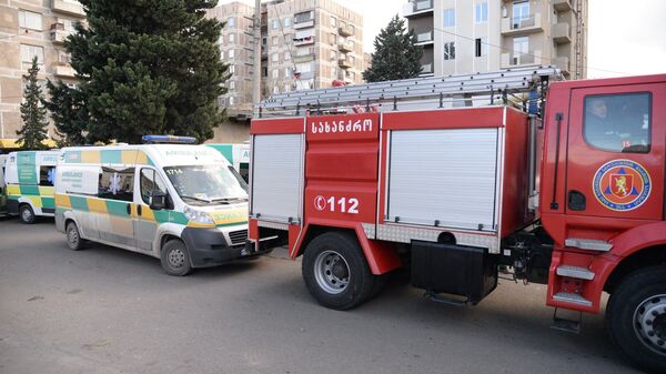 Пожарная машина и скорая помощь в Тбилиси - Sputnik Грузия