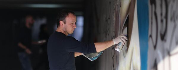 გმირთა მოედნის მიწისქვეშა გადასასვლელი გმირთა მოედნის მიწისქვეშა გადასასვლელი - Sputnik საქართველო