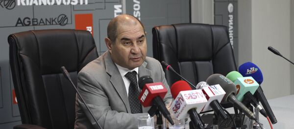 Политолог Мубариз Ахмедоглу - Sputnik Грузия