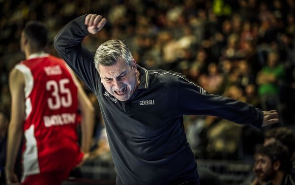 Главный тренер сборной Грузии по баскетболу Ильяс Зурос - Sputnik Грузия