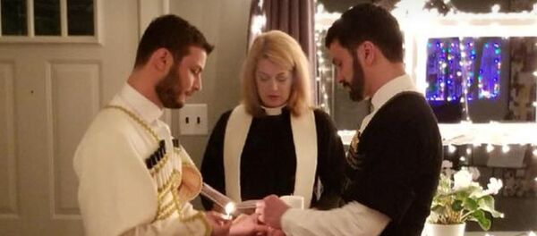 Бывший исполнительный директор ЛГБТ Грузия Давид Михаил Шубладзе зарегистрировал брак с мужчиной Бывший исполнительный директор ЛГБТ Грузия Давид Михаил Шубладзе зарегистрировал брак с мужчиной - Sputnik Грузия