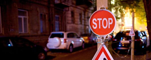 სარემონტო სამუშაოები თბილისის ერთ–ერთ ქუჩაზე სარემონტო სამუშაოები თბილისის ერთ–ერთ ქუჩაზე - Sputnik საქართველო