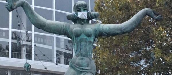 მუზის ძეგლი პირბადით მუზის ძეგლი პირბადით - Sputnik საქართველო