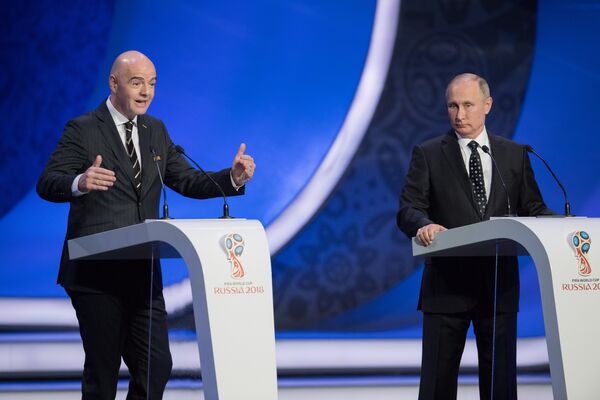 На открытии церемонии выступили президент FIFA Джанни Инфантино и президент России Владимир Путин - Sputnik Грузия