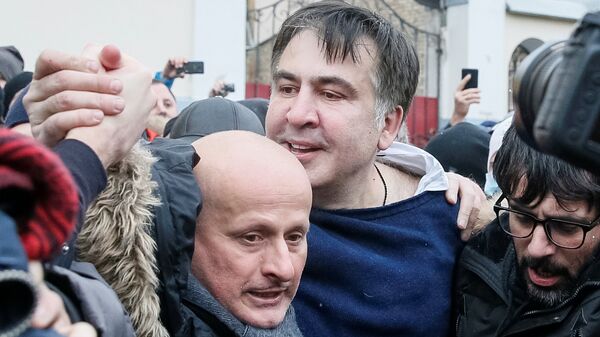 Михаил Саакашвили со своими сторонниками в Киеве - Sputnik Грузия