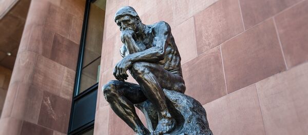 Статуя человека в размышлениях - Sputnik საქართველო