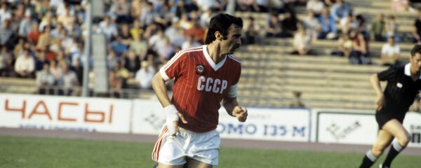 Александр Чивадзе, защитник сборной команды СССР по футболу 1986 года. - Sputnik Грузия