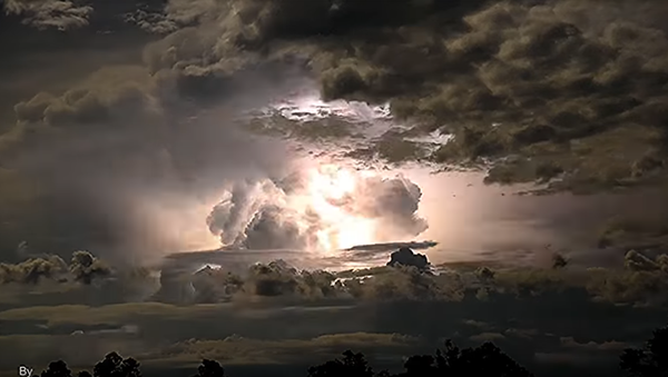 „უცხოპლანეტელების დისკოთეკა“ - საოცარი ვიდეორგოლი ავსტრალიიიდან - Sputnik საქართველო