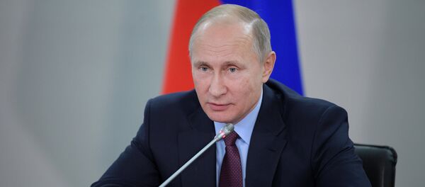 Президент РФ Владимир Путин - Sputnik Грузия